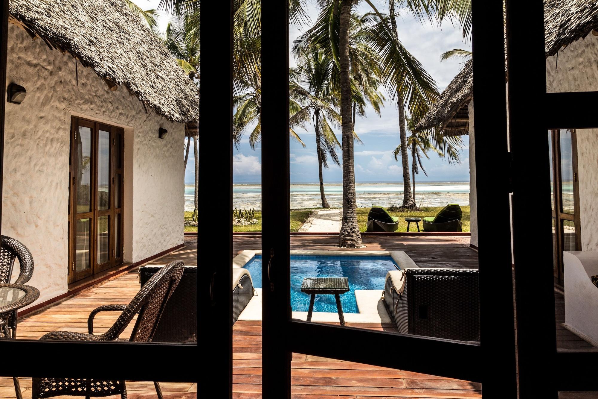 Hotel Karafuu Beach Resort Pingwe Exterior photo